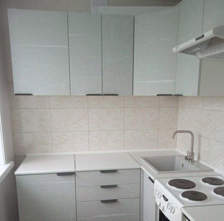 квартира г Иркутск р-н Свердловский ул 4-я Железнодорожная 98 фото 1