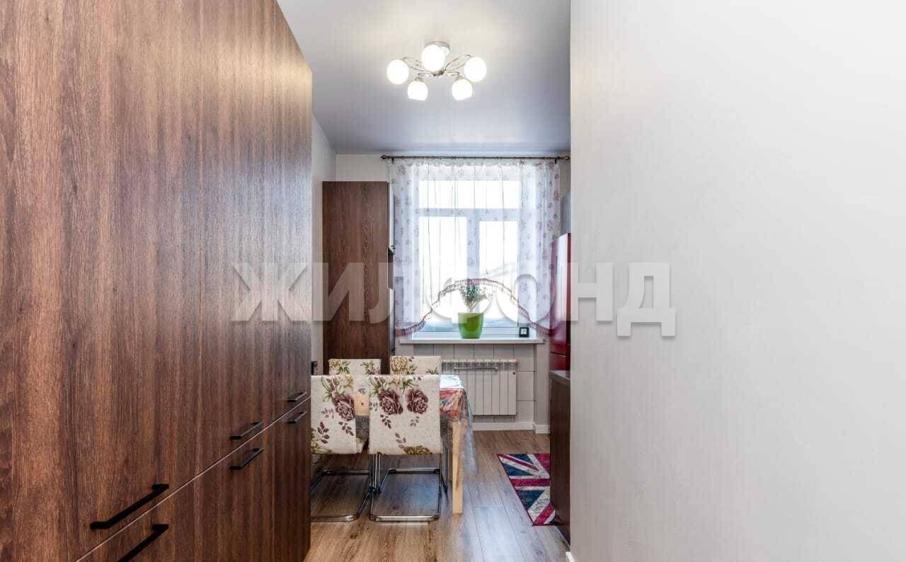 квартира г Новосибирск р-н Дзержинский Золотая Нива пр-кт Дзержинского 81 фото 8