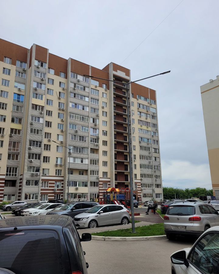 квартира г Саратов р-н Заводской ул им Кривохижина Александра 4 ЖК «Комфортный» фото 1