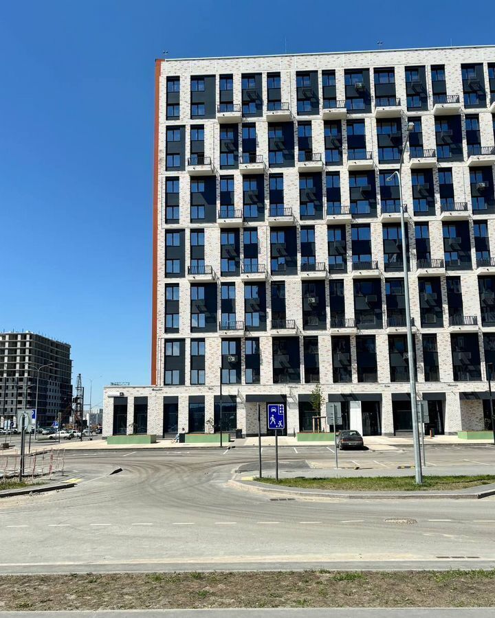 квартира г Тюмень р-н Калининский ул Андрея Кореневского 1 корп. 1 фото 1