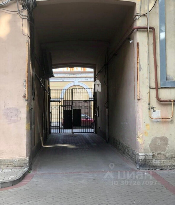 квартира г Санкт-Петербург метро Адмиралтейская р-н Адмиралтейский ул Якубовича 22б фото 12
