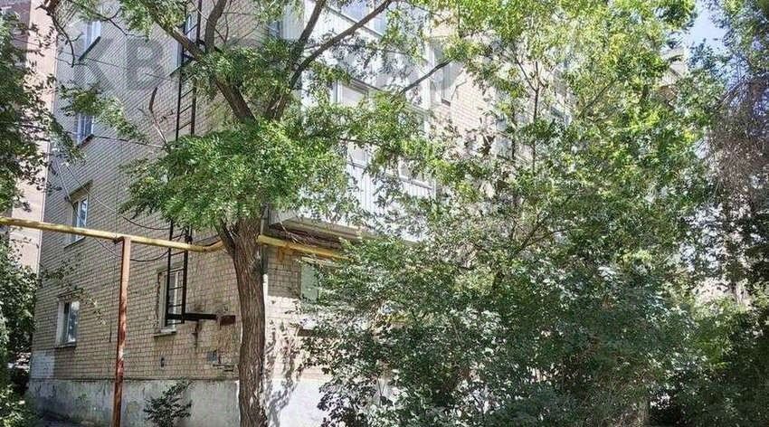 квартира г Волгоград р-н Дзержинский ул Новодвинская 34 фото 1