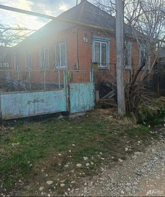 дом р-н Апшеронский г Апшеронск пер Советский 3 Апшеронское городское поселение фото 1