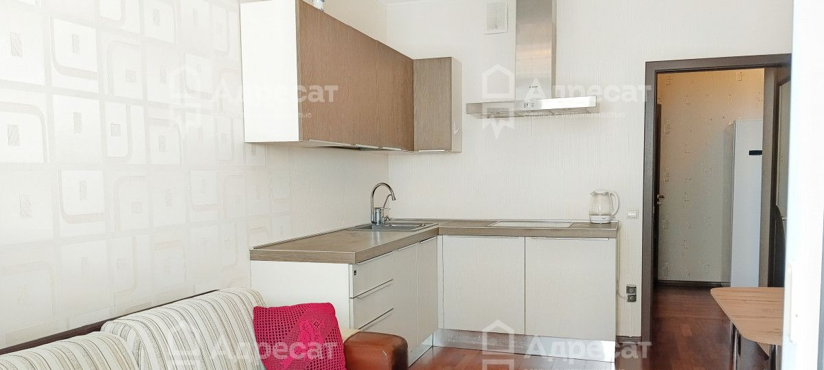 квартира г Волгоград р-н Тракторозаводский Спартановка ул им. Николая Отрады 4а фото 4