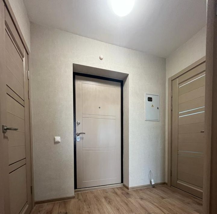 квартира г Нижний Новгород р-н Московский Буревестник ул Чаадаева 2к/1 фото 1