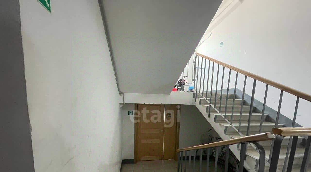 квартира г Артем ул Горького 4а фото 10