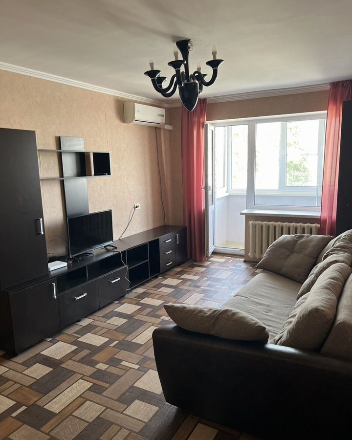 квартира г Волгоград р-н Центральный ул им. Ткачева 11 фото 1