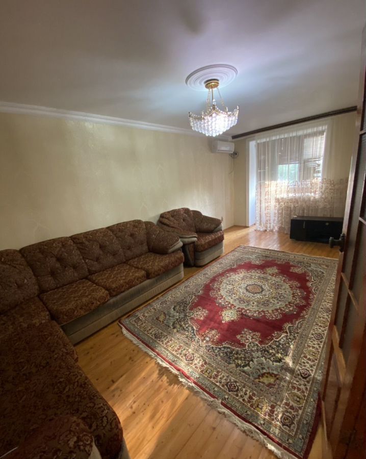 квартира г Махачкала р-н Ленинский ул Устарбекова 12 фото 1