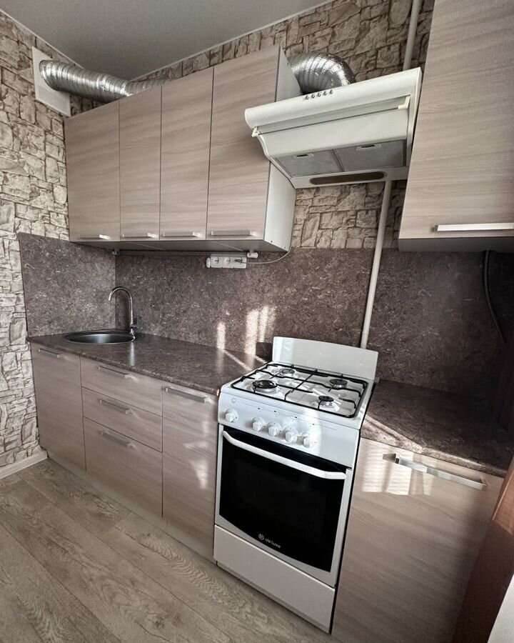 квартира г Псков Завеличье пр-кт Рижский 95 фото 1