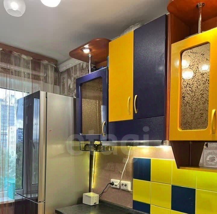 квартира г Новокузнецк р-н Новоильинский пр-кт Архитекторов 24 фото 3