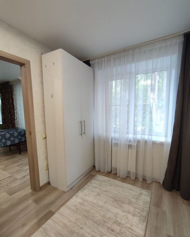 квартира г Челябинск р-н Тракторозаводский ул Горького 59а фото 8