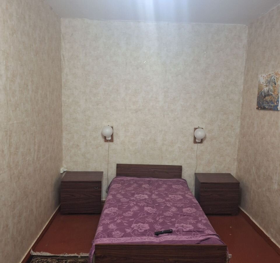квартира г Красноярск р-н Свердловский пр-кт им.газеты "Красноярский рабочий" 185а фото 1