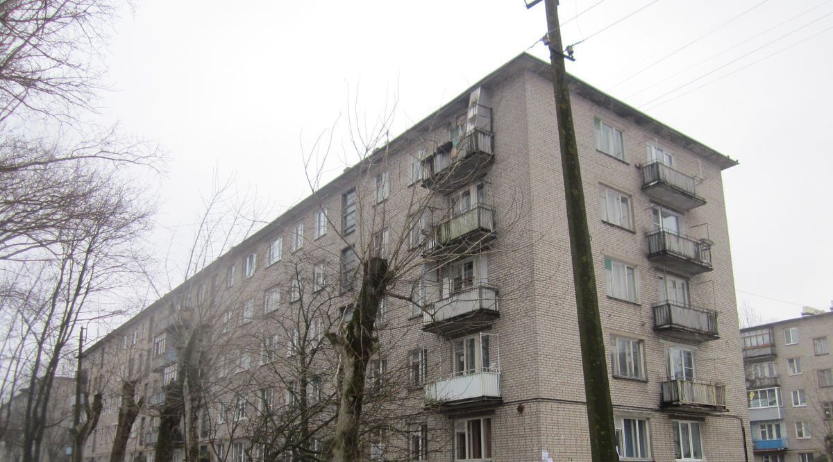 комната г Великий Новгород ул Новгородская 12 мкр Волховский фото 1