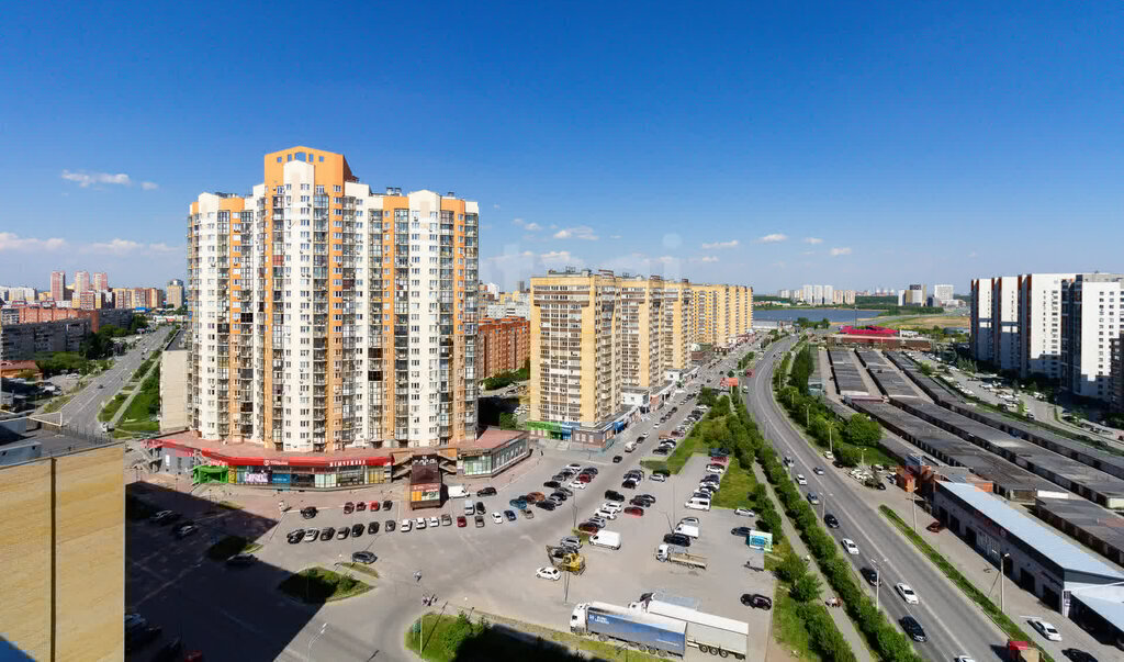 квартира г Тюмень ул Газовиков 35 фото 19