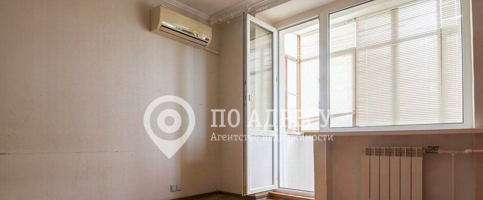 квартира г Саратов р-н Октябрьский ул им Симбирцева В.Н. 40 фото 2