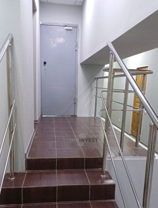 офис г Челябинск р-н Курчатовский ул Молодогвардейцев 1д фото 4