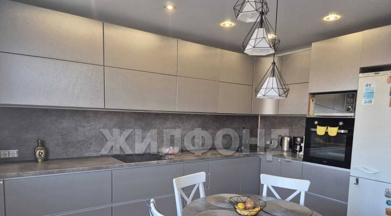 квартира г Новосибирск Заельцовская ул Фадеева 66/3 фото 4