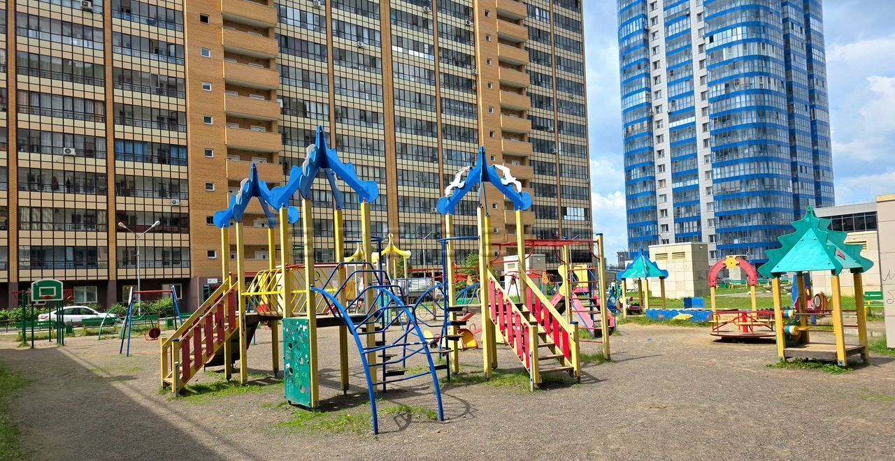 квартира г Красноярск р-н Свердловский ул Карамзина 22 фото 16