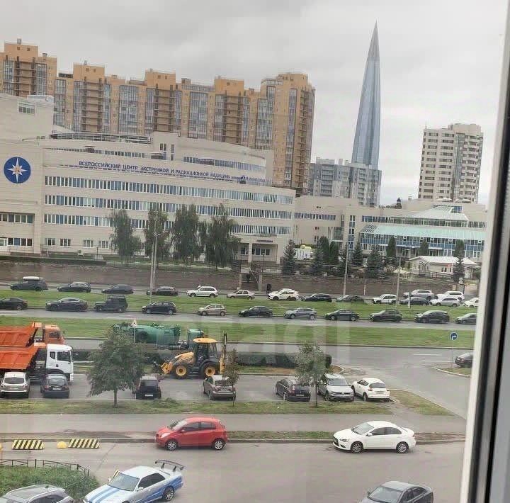 квартира г Санкт-Петербург ул Оптиков 49к/1 Беговая фото 6