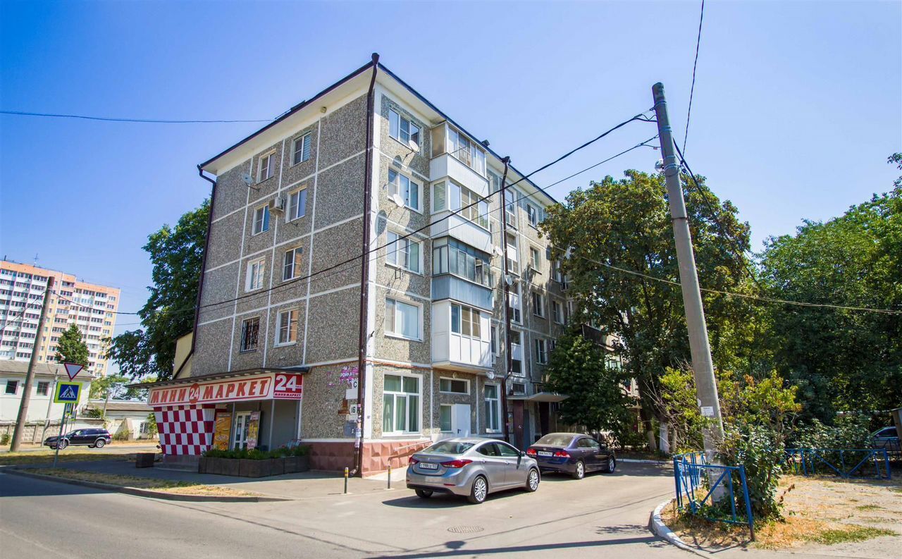 квартира г Краснодар р-н Западный ул им. Федора Лузана 10 фото 5