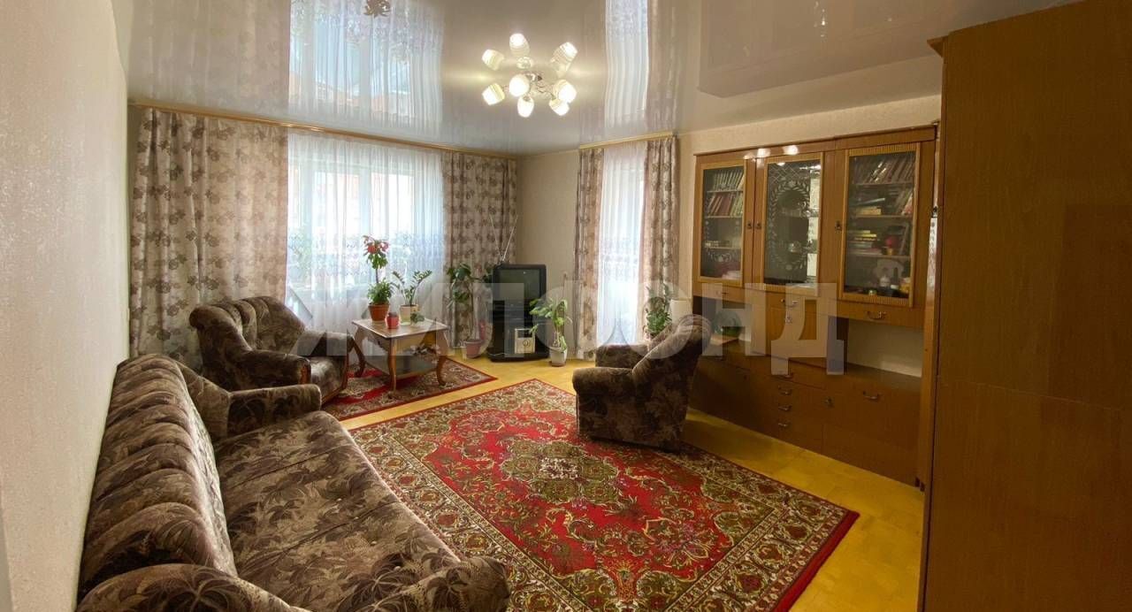 квартира г Новосибирск ул Чаплыгина 100 Площадь Ленина фото 1