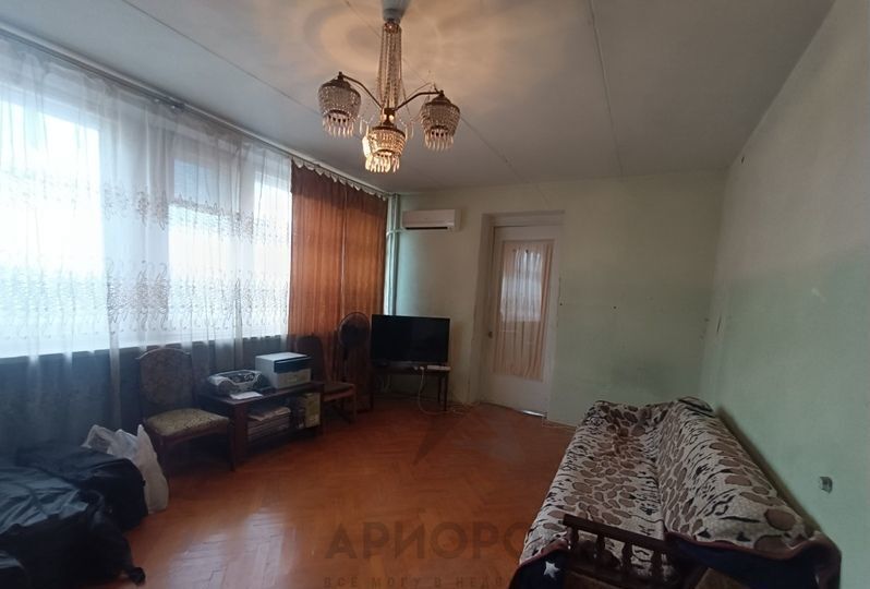 комната г Волгоград р-н Центральный ул Краснознаменская 8 фото 2