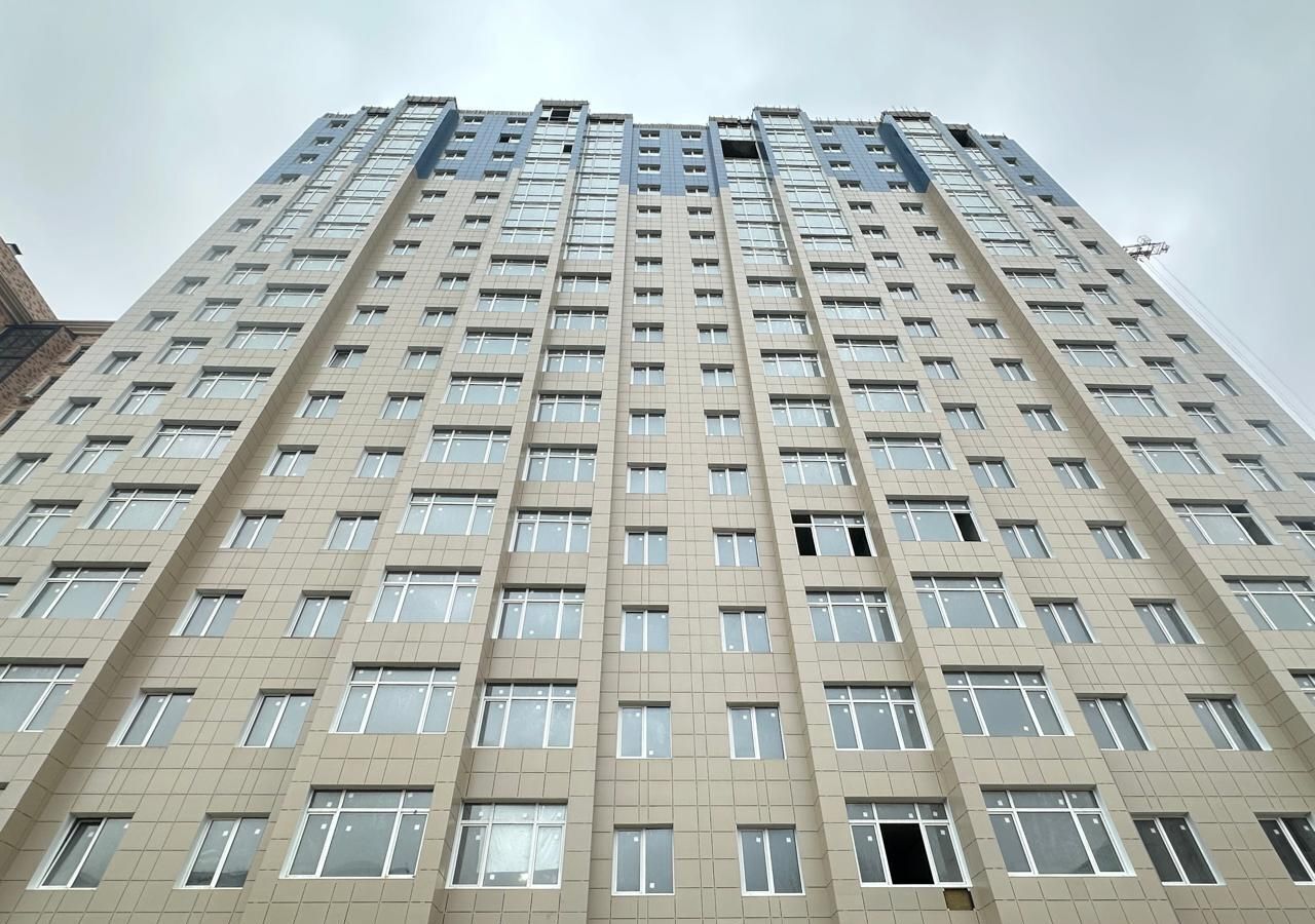 квартира г Махачкала р-н Ленинский ул Времена года 7г фото 1