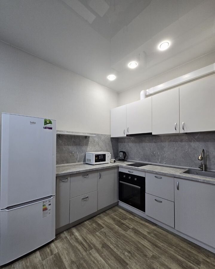 квартира г Иркутск р-н Октябрьский ул Красноказачья 76/2 фото 2