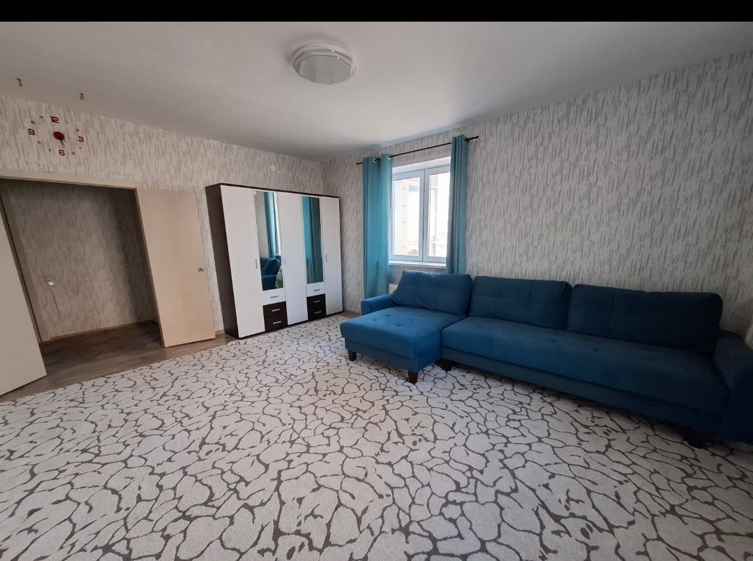 квартира г Красноярск р-н Центральный ул Караульная 39/3 фото 2