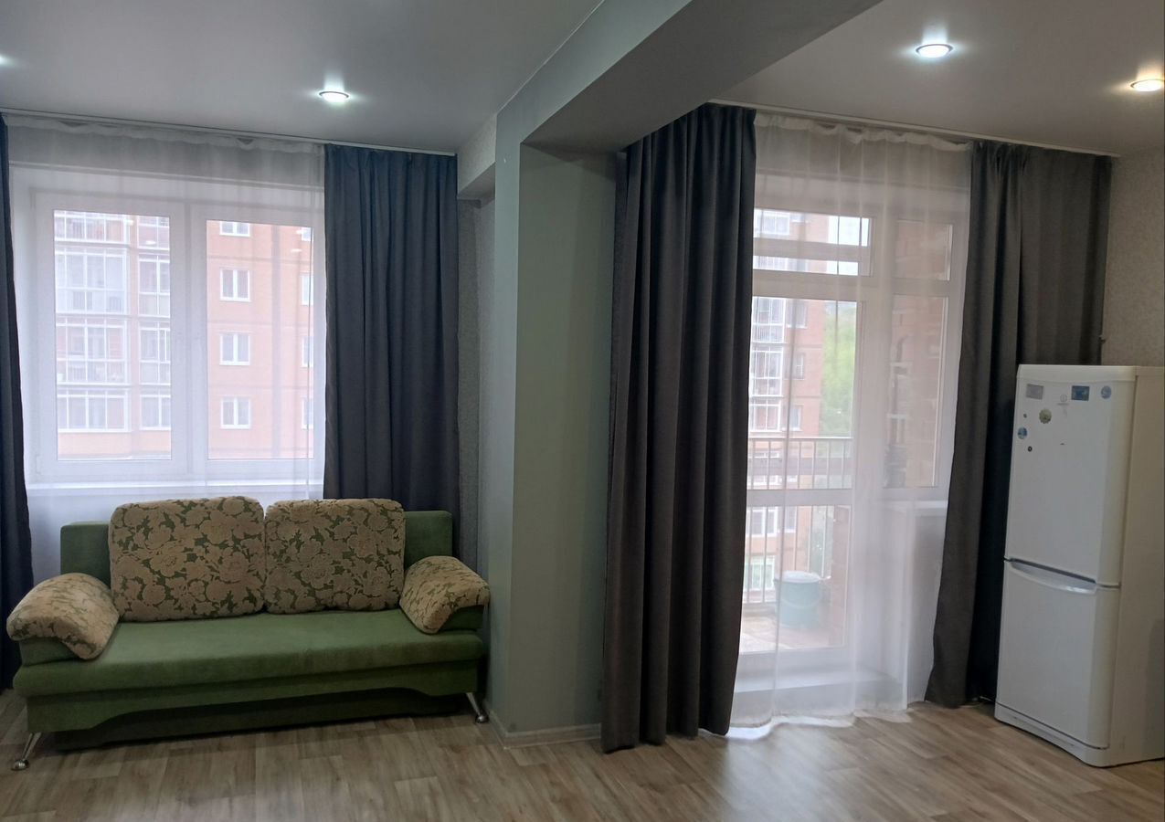 квартира г Иркутск р-н Свердловский ул Маршала Конева 38/1 фото 1