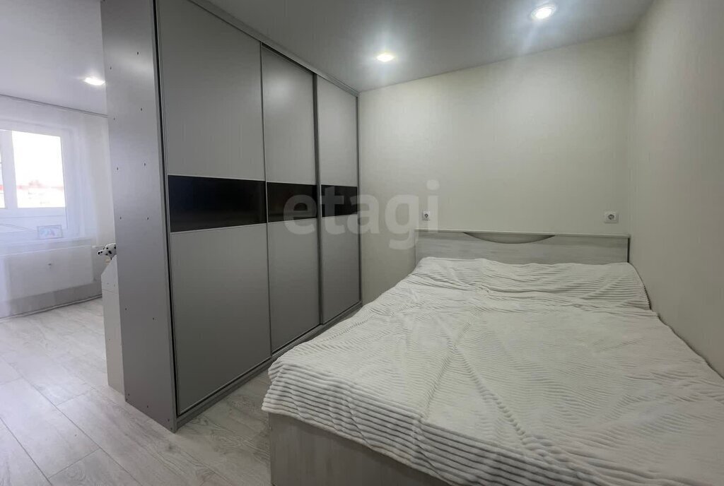 квартира г Краснодар ул Героев-Разведчиков 19/2 фото 2