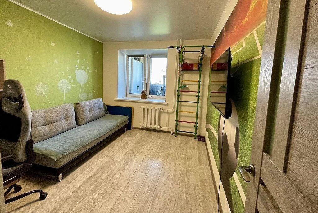 квартира г Тюмень ул Боровская 33 фото 1