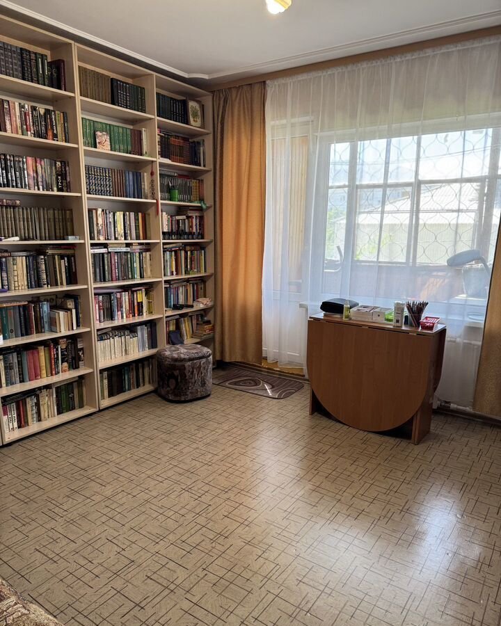 квартира г Улан-Удэ р-н Октябрьский ул Строителей 50 фото 1