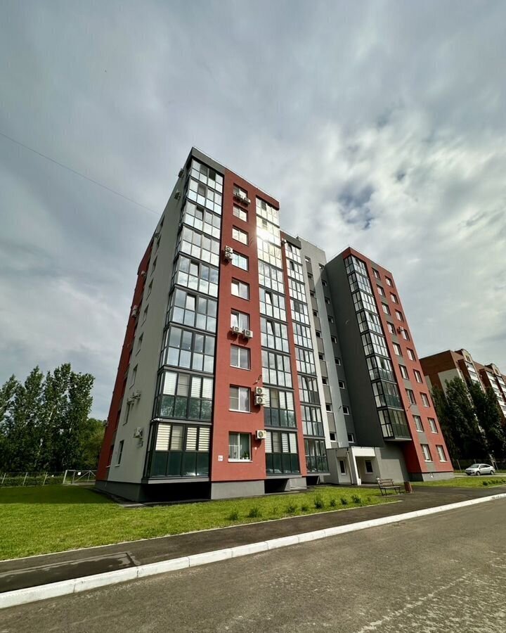 квартира г Тольятти р-н Автозаводский 4-й квартал б-р Курчатова 7а фото 19