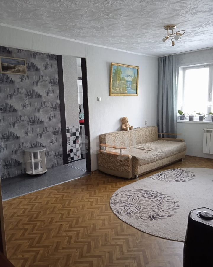квартира г Новокузнецк р-н Заводской ул Тореза 37 фото 2