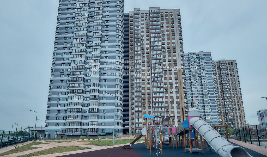 квартира г Рязань р-н Советский ул Быстрецкая 10к/1 ЖК «Маргелов» фото 22