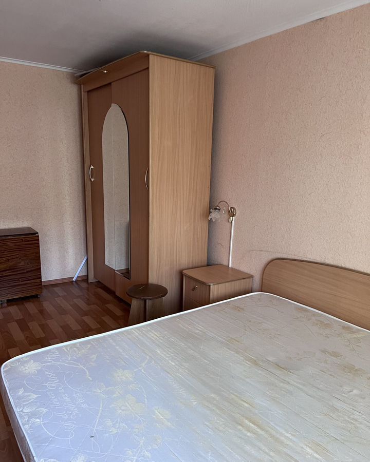 квартира г Оренбург р-н Дзержинский ул Братская 1а фото 13