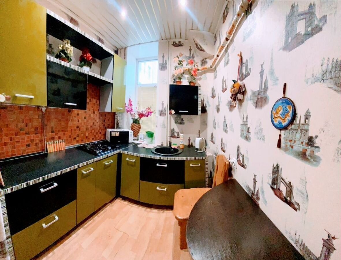 квартира г Ярославль р-н Кировский ул Волкова 1 фото 1