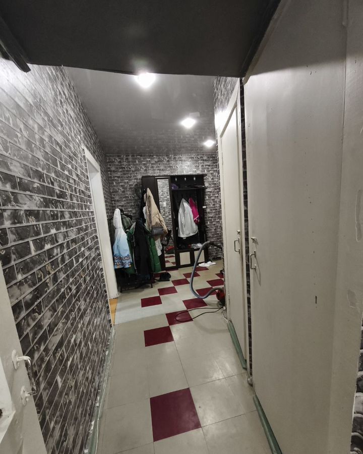 квартира г Кирово-Чепецк Балезино ул Калинина 3 фото 8