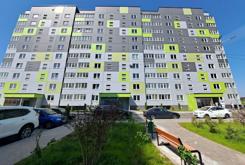 квартира г Калуга ул Минская 10 фото 1
