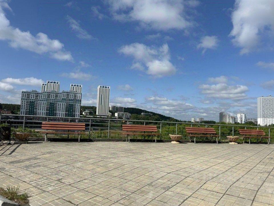 квартира г Екатеринбург р-н Чкаловский ул Рощинская 27 фото 15