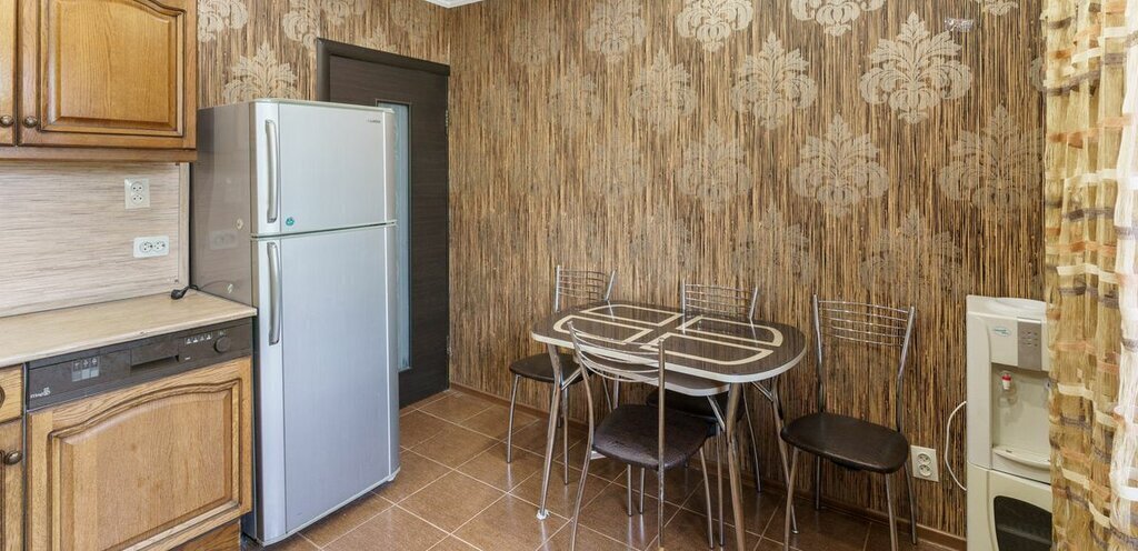 квартира г Тюмень ул Орджоникидзе 50а фото 12