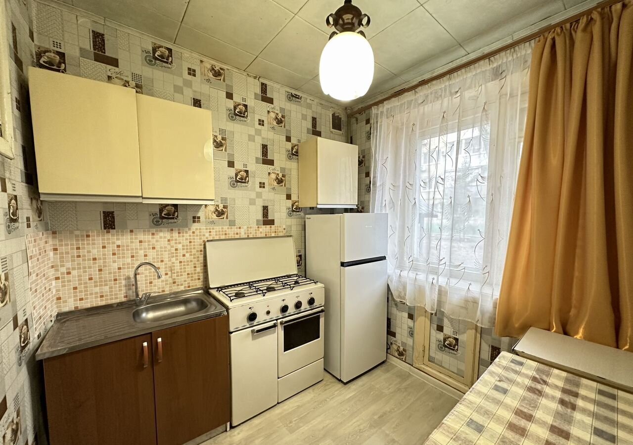 квартира г Саратов р-н Октябрьский ул им Симбирцева В.Н. 19 фото 6
