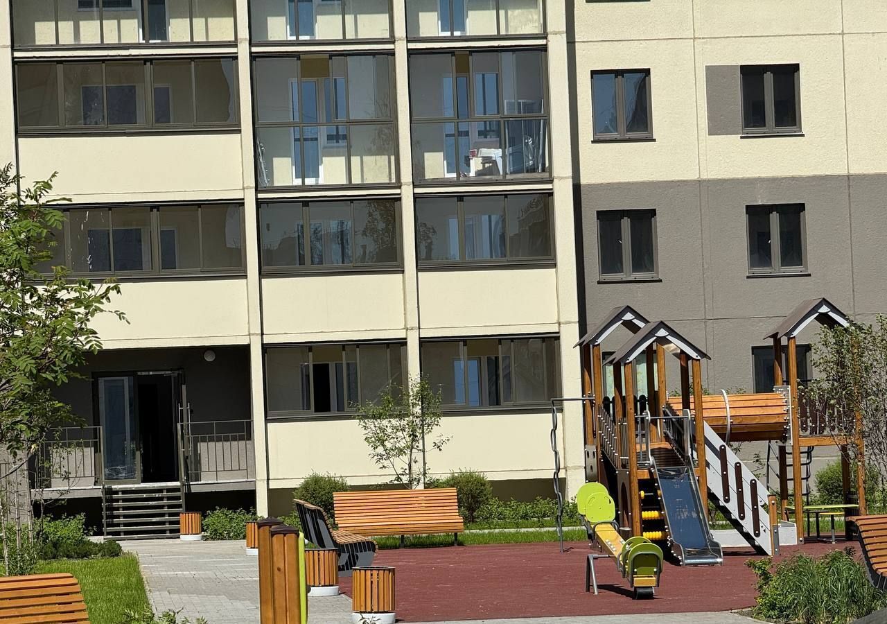квартира г Челябинск р-н Советский ул Дмитрия Неаполитанова 44 фото 2
