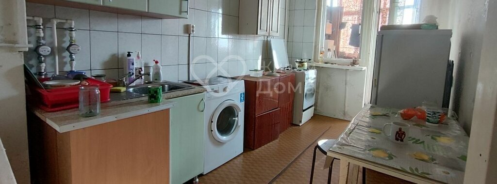 квартира г Волгоград р-н Кировский ул 64-й Армии 127а фото 2