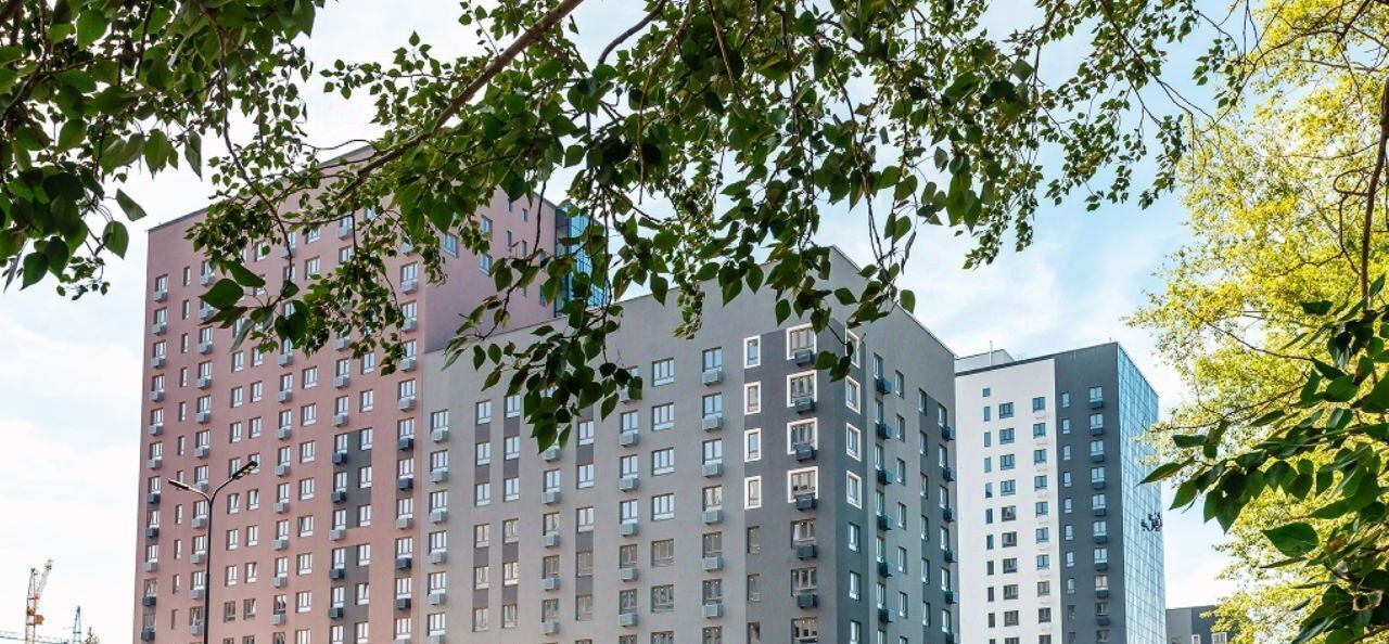 квартира г Тюмень р-н Ленинский ул Республики 204к/4 фото 1