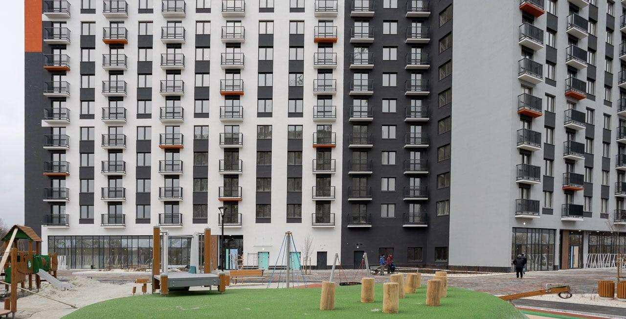 квартира г Екатеринбург р-н Верх-Исетский ВИЗ м-н, улица Зелёный Остров, 14 фото 14