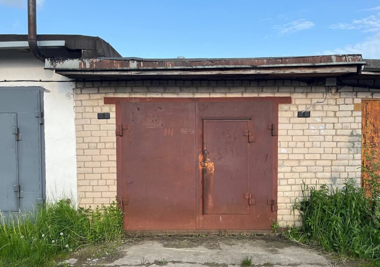 гараж г Великий Новгород 232-й квартал Завокзальный фото 1