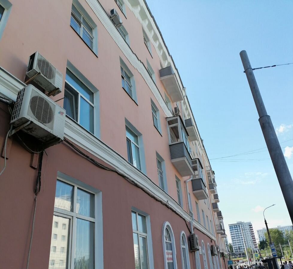 комната г Пермь р-н Ленинский ул Борчанинова 1 фото 2