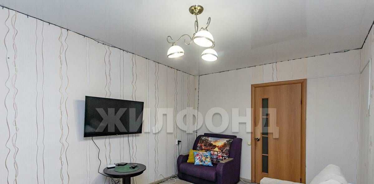 квартира г Барнаул р-н Октябрьский ул Чеглецова 23 фото 15